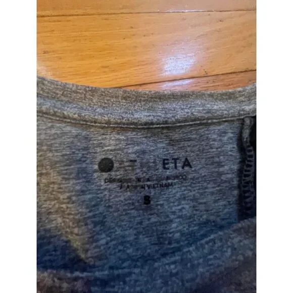Gray Athleta tank size small women's - Picture 2 of 3